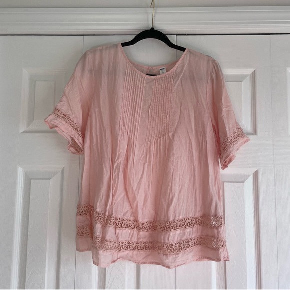Old Navy Tops - Old Navy blouse